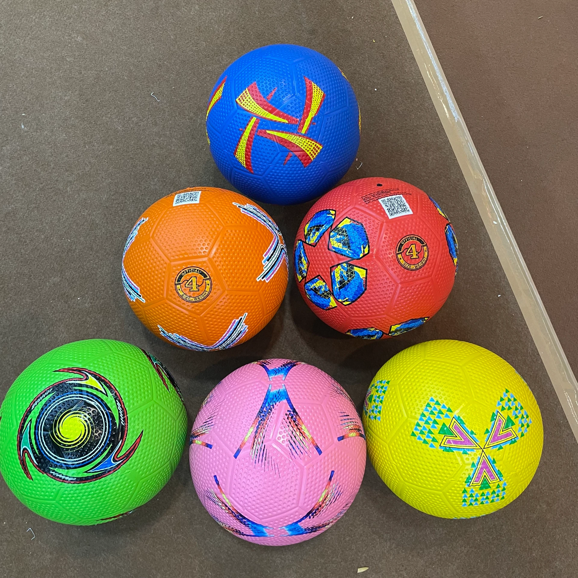 New Golf Football with Rich Colors Supports Customization
